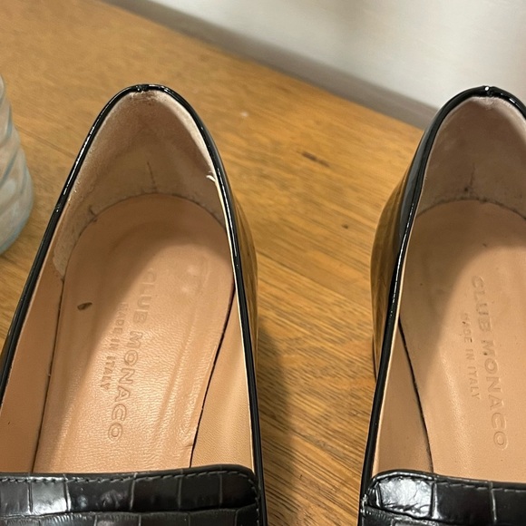CLUB MONACO BLACK CROCO-STYLE LOAFERS — MADE IN ITALY (SIZE 8.5) - Picture 7 of 10